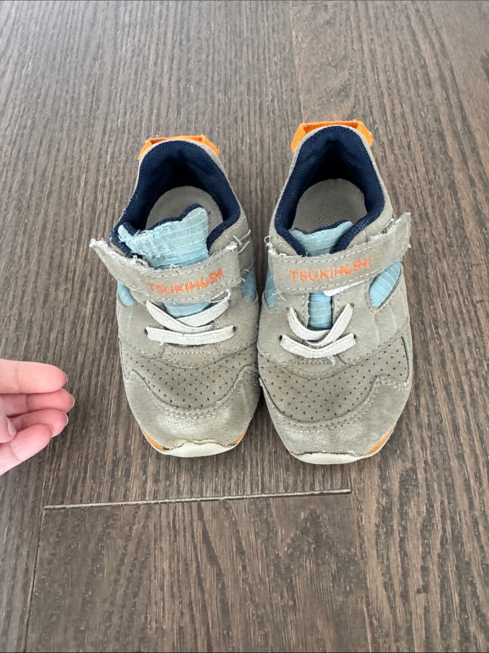 Tsukihoshi Kids Gray Sneakers with Blue & Orange Accents